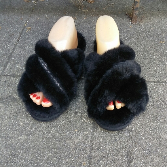 fuzzy faux fur slippers